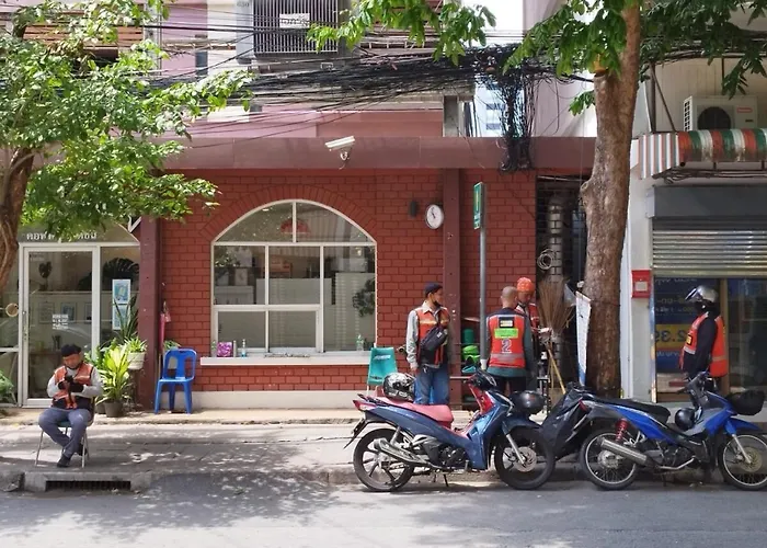 Entire Family House 3br Close To Chatuchak With Bts And Mrt N8